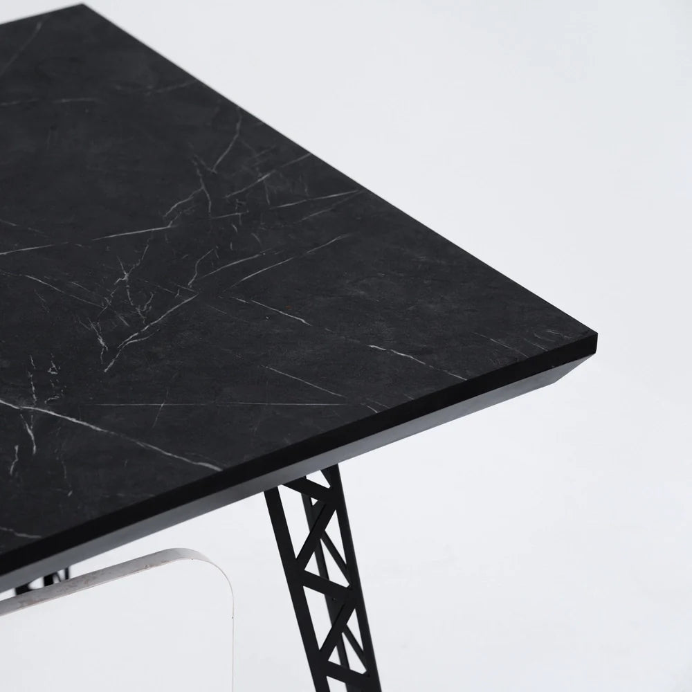 Gotham Manager Table