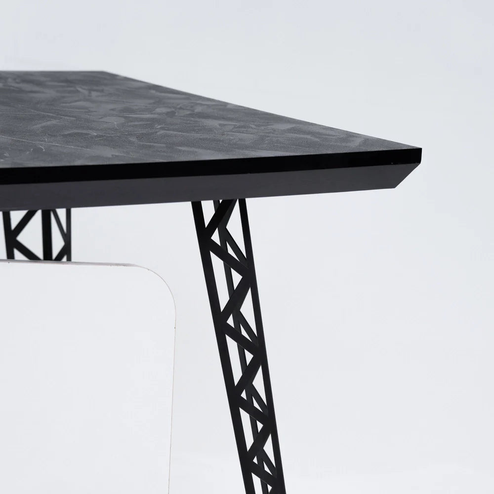 Gotham Manager Table