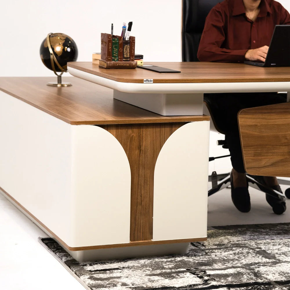 Edward Executive Table